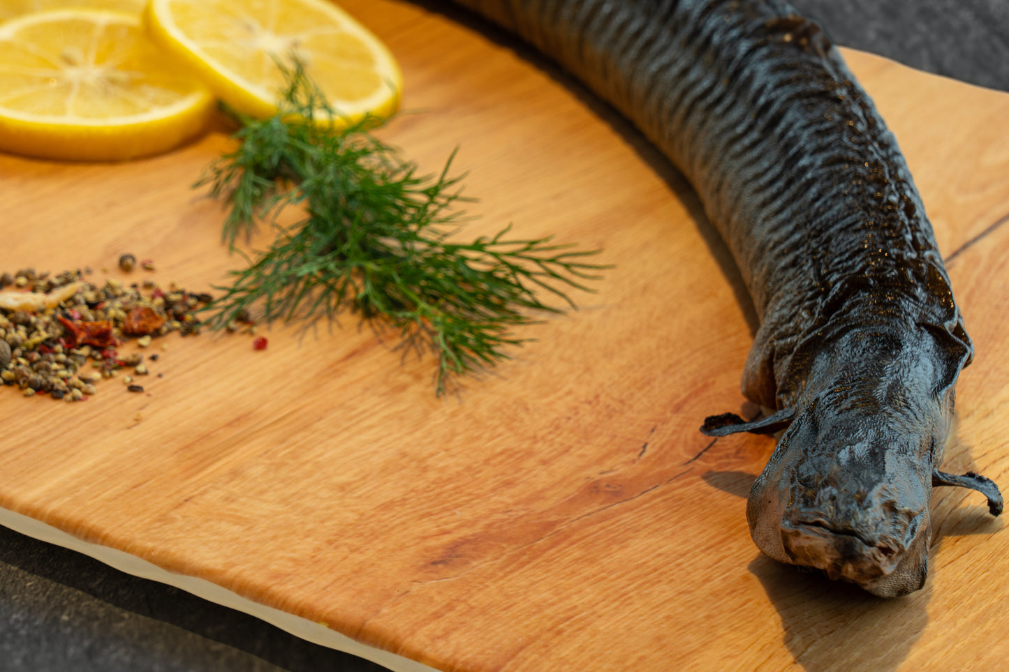 Frisch geräucherter Aal | Räucherfisch | Frisch Fisch Direkt